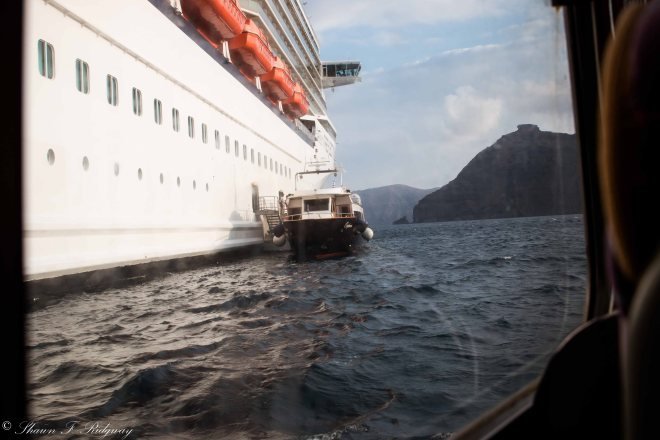Tender boats in Santorini