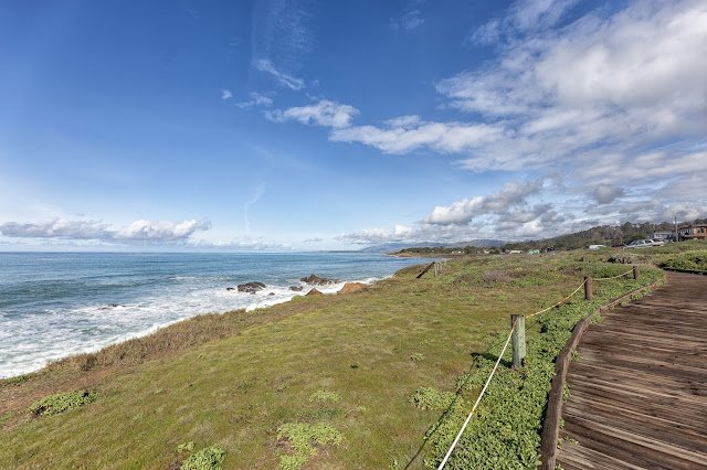 Moonstone Beach