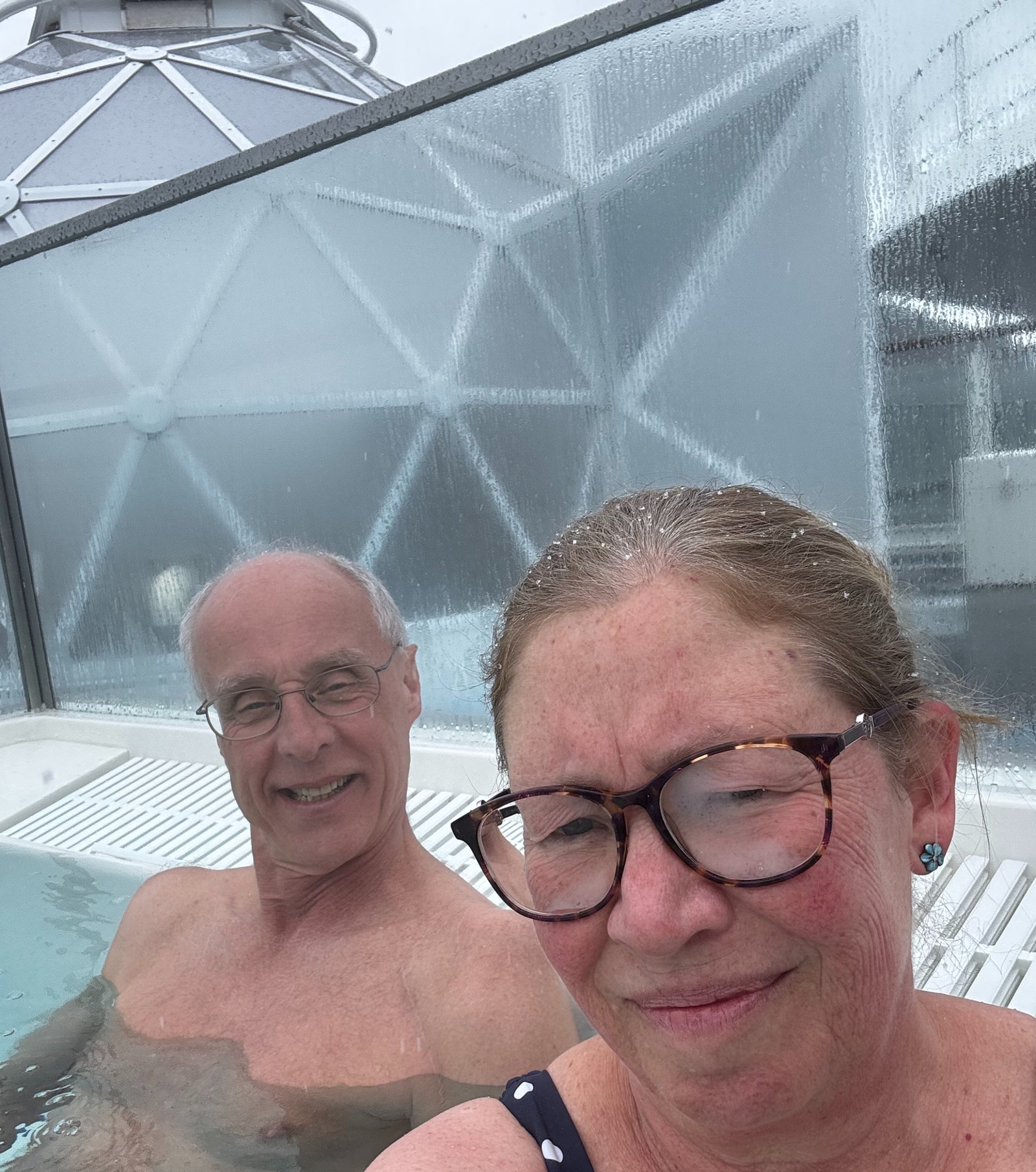 Hot tub in the snow