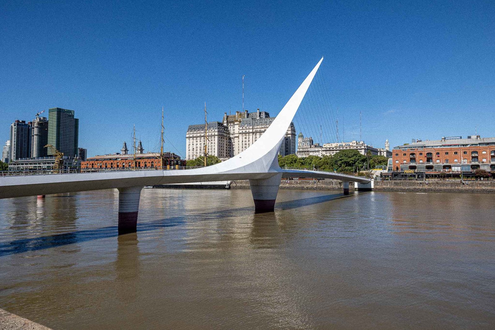 Puente de la Mujer