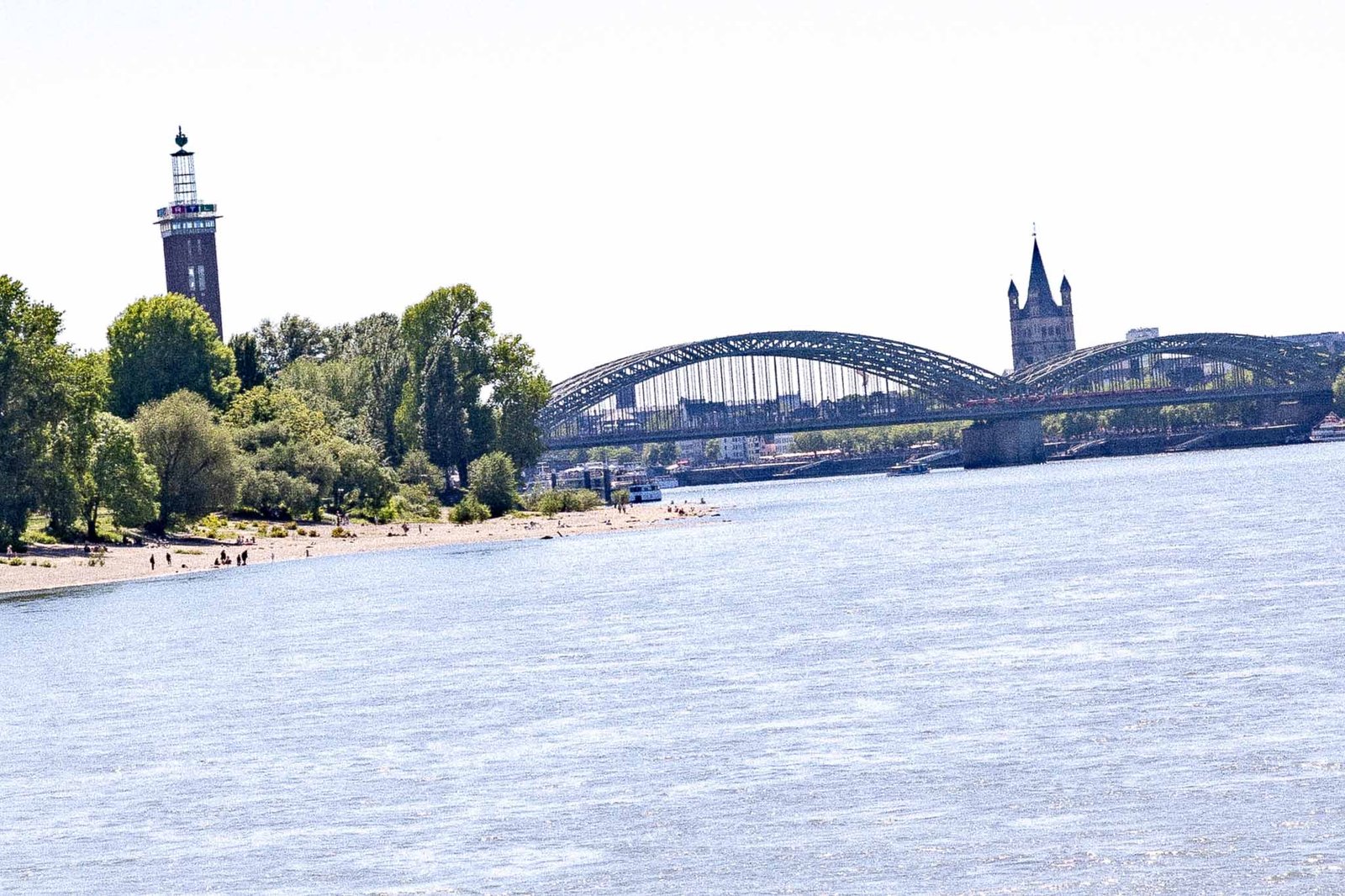 Sailing towards Cologne
