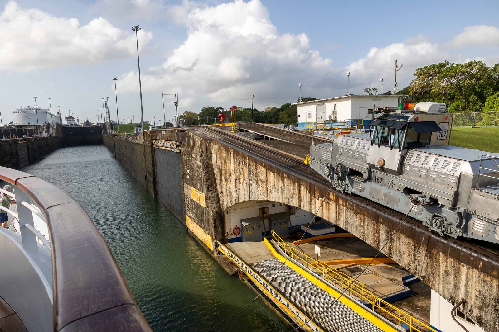 The front right engine, just beside our balcony pulling us into the lock