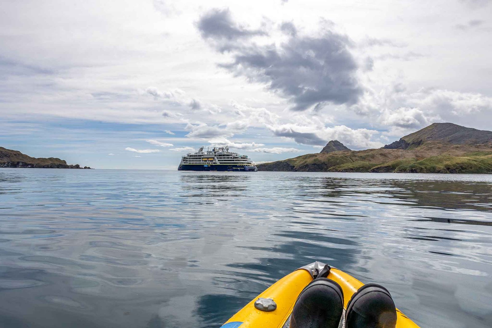 Godthul Bay from the Kayaks