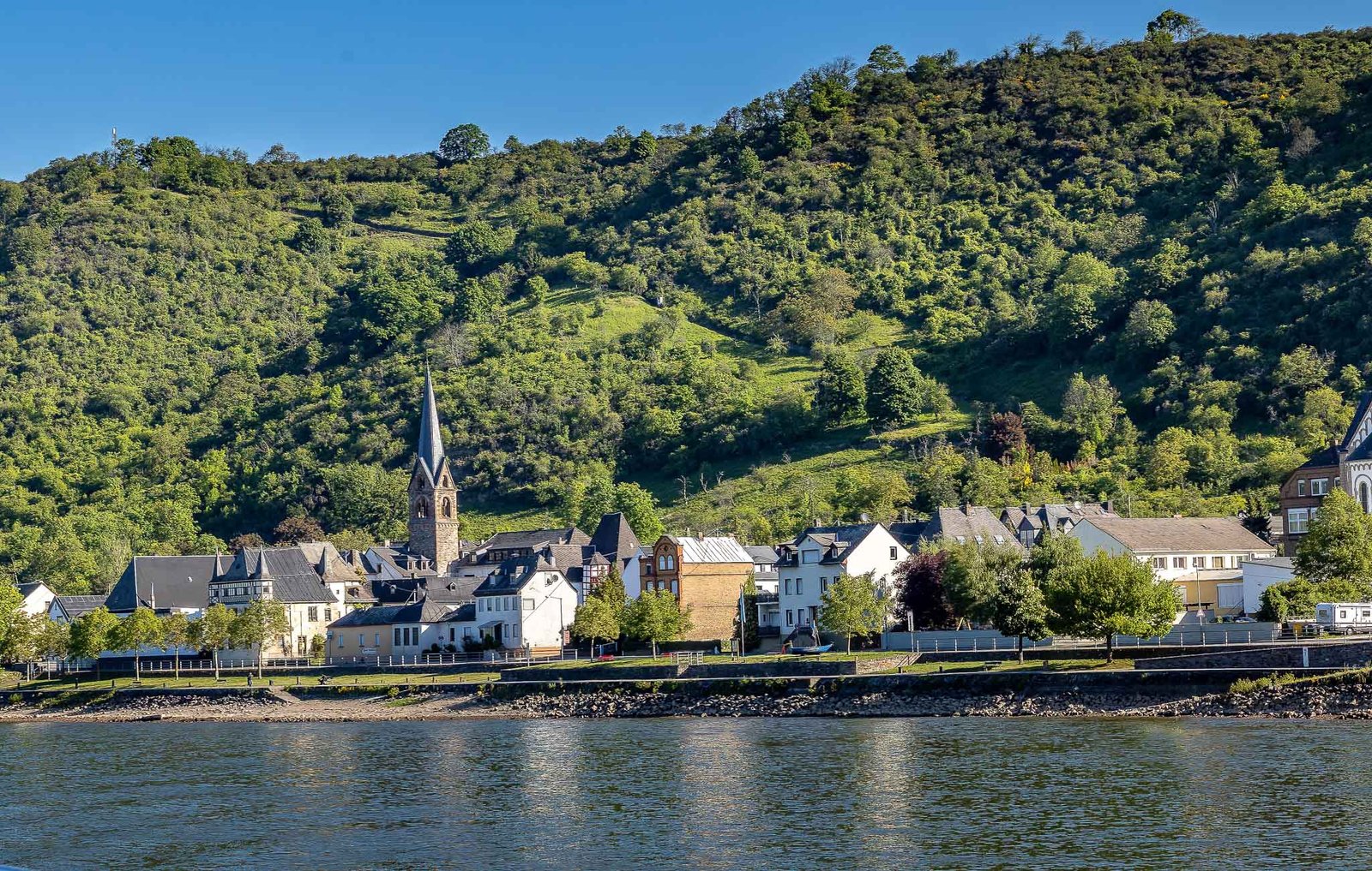 Villages along the Rhine River Gorge