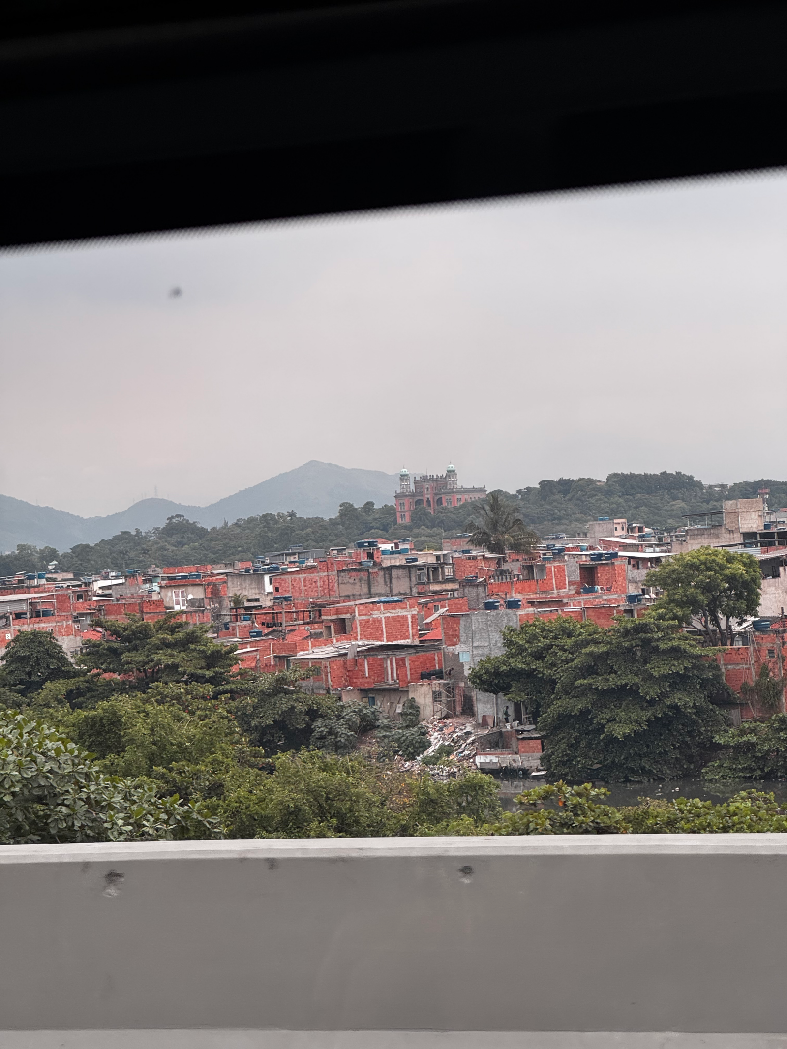 Favelas along the side of the highway