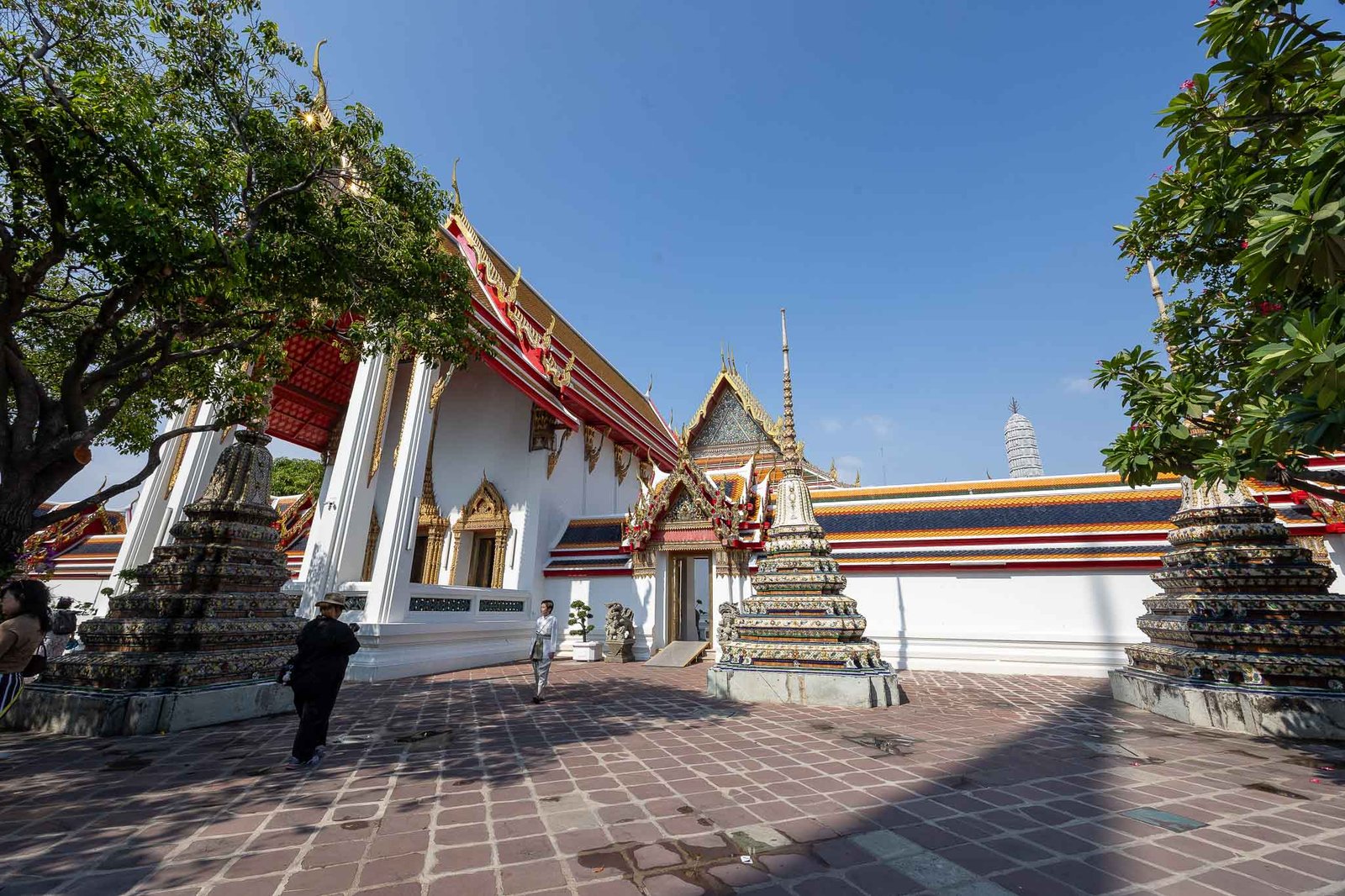 Wat Pho grounds