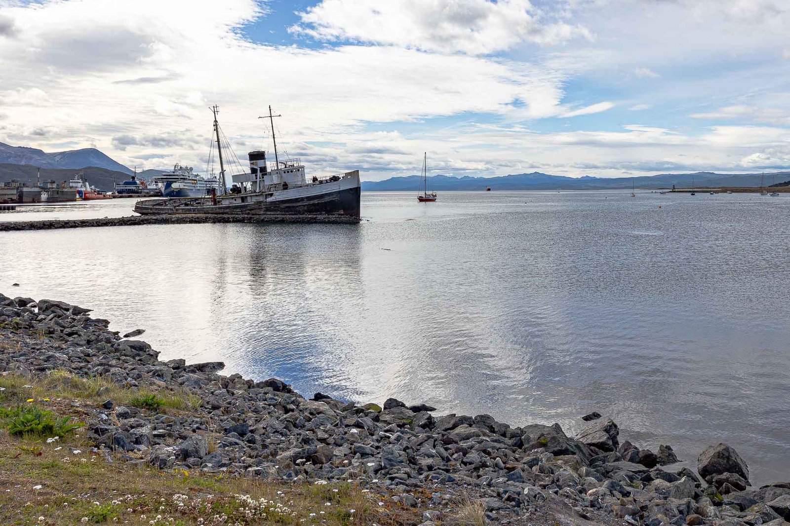 Ushiaua waterfront views