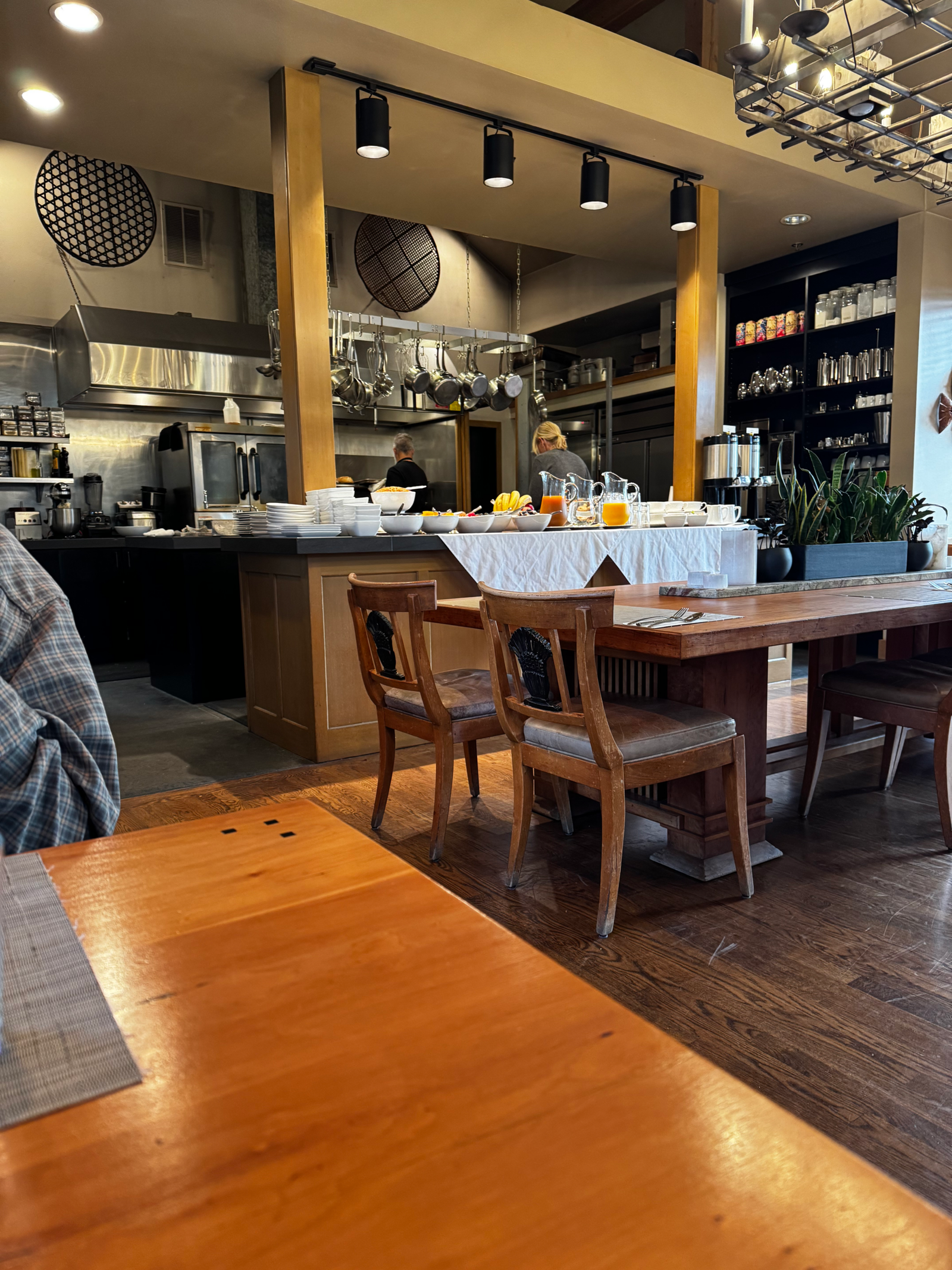 Breakfast in the restaurant area